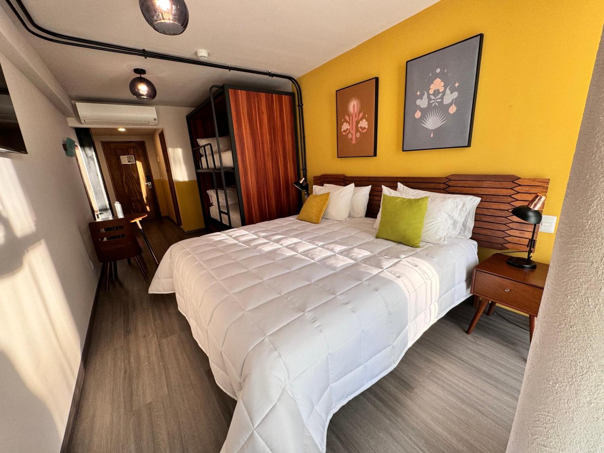 Hotel Ola Chapultepec กัวดาลาฮารา ภายนอก รูปภาพ