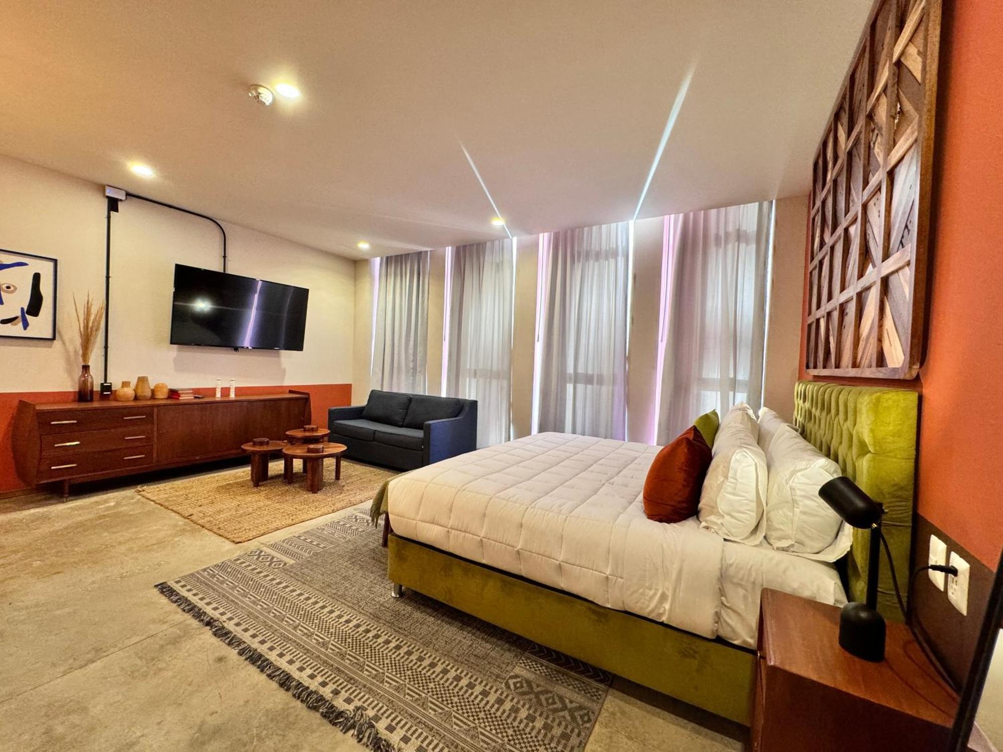 Hotel Ola Chapultepec กัวดาลาฮารา ภายนอก รูปภาพ