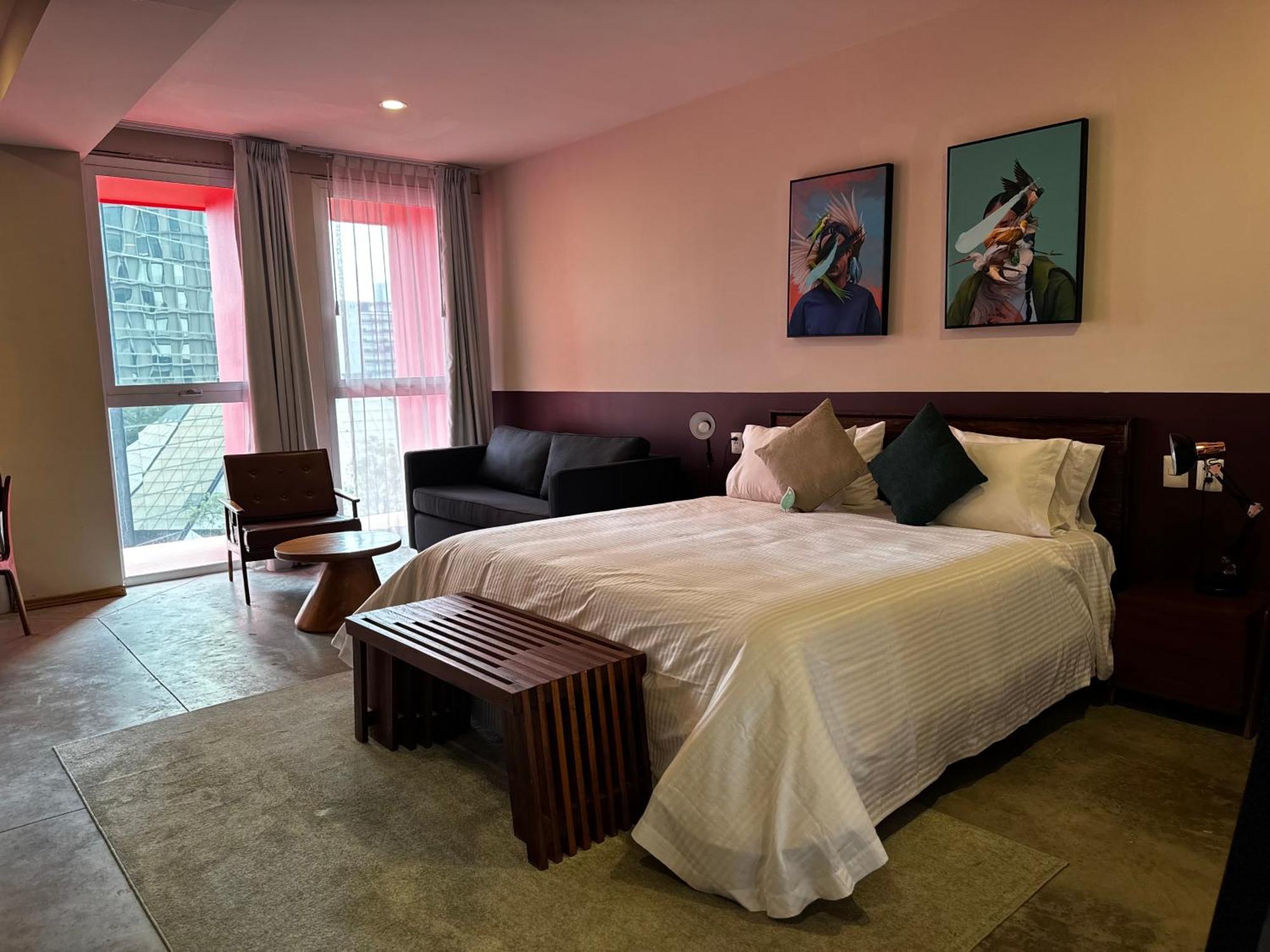Hotel Ola Chapultepec กัวดาลาฮารา ภายนอก รูปภาพ